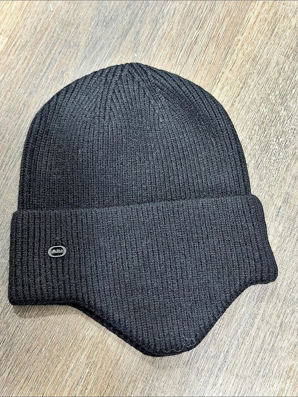 New Knit Beanie Black Like New